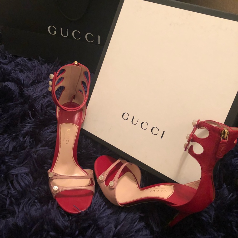 Authentic GUCCI Red & Blush Pink Heels !